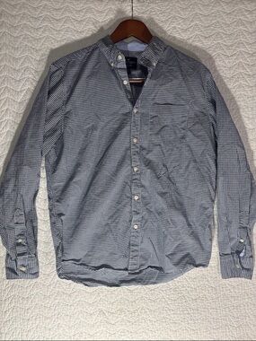 American Eagle Outfitters Navy and White Gingham Button-Down Shirt